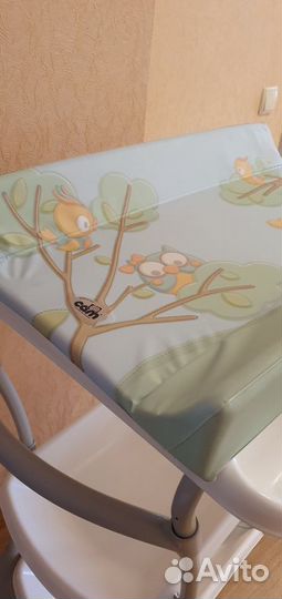 Пеленальный столик с ванночкой