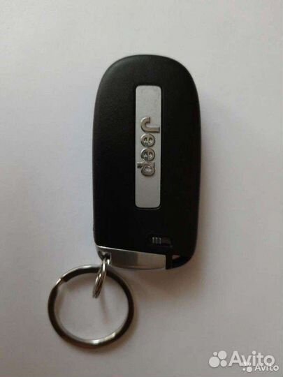Ключ зажигания Jeep Grand Cherokee SRT8