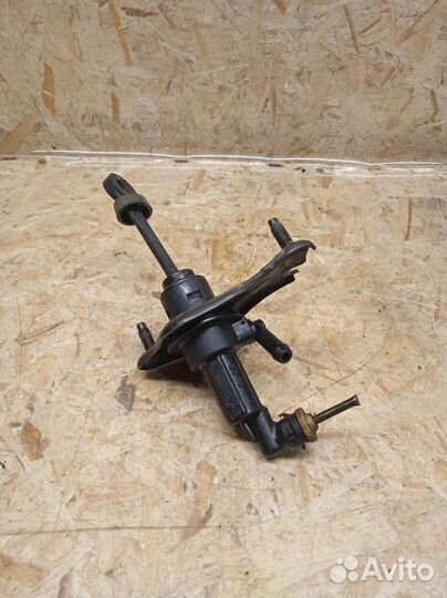 Цилиндр сцепления главный Hyundai Solaris