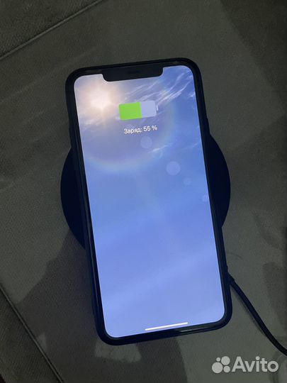 Беспородное зарядное устройство momax