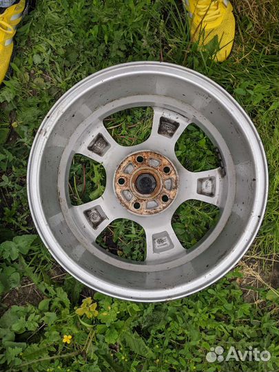 Литые диски r16