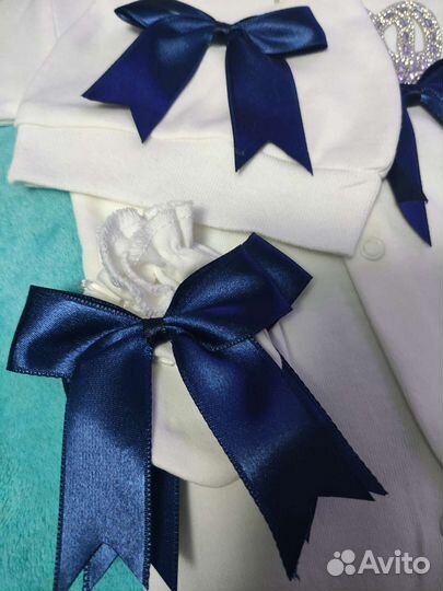 Новый комплект на выписку для мальчика