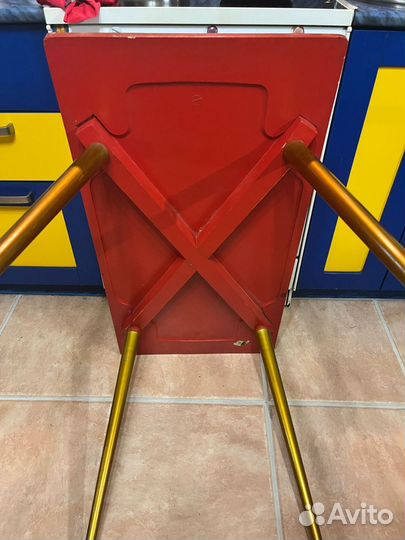 Столик хохлома