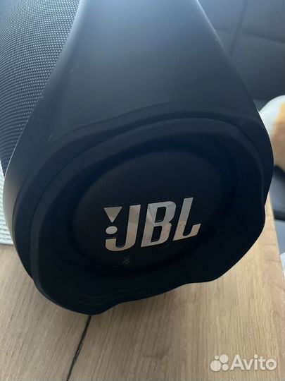 Колонка JBL boombox 2