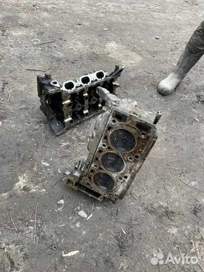 Головки блока на mercedes 272 матор 2.5