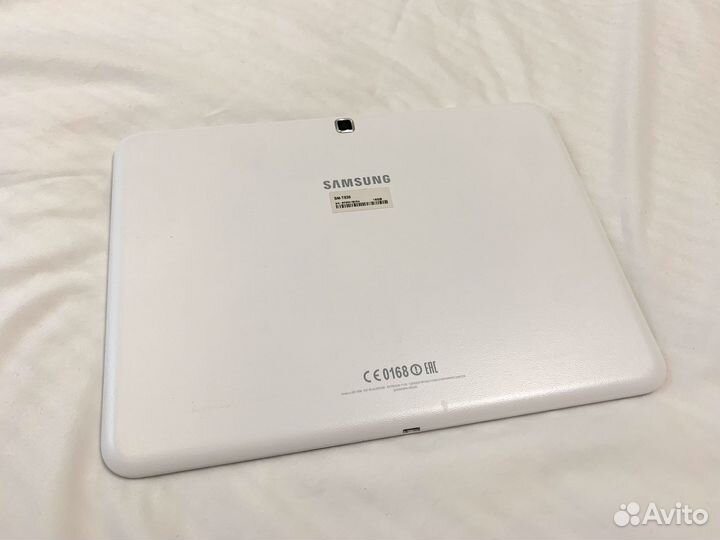 Планшет Samsung sm-t530