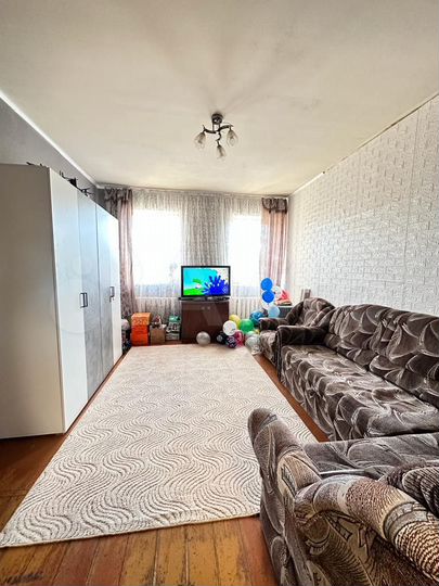3-к. квартира, 74 м², 1/2 эт.