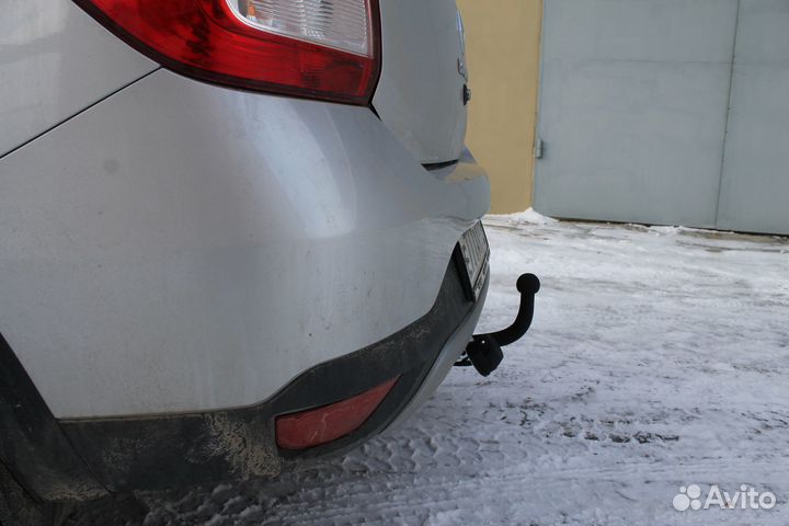 Фаркоп на Renault Logan Sandero Автос