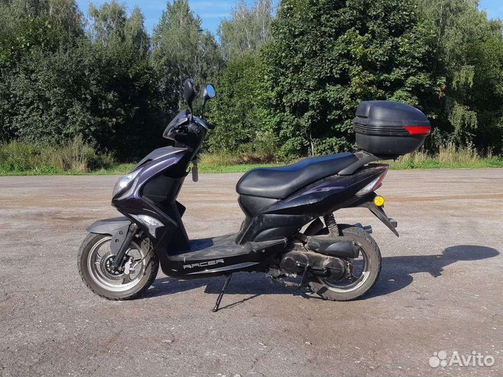 Скутер рейсер
