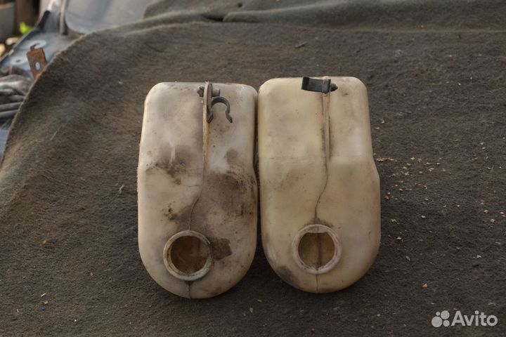 Бачок расширительный Mitsubishi Galant 8