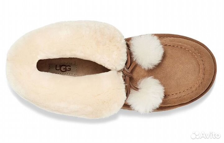 UGG Kyrina Bow Pom Women's (38)