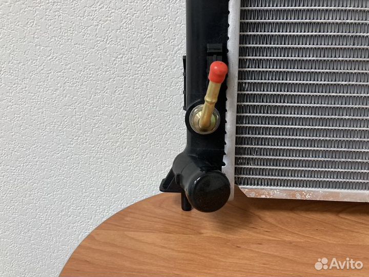 Радиатор охлаждения Киа Соул 08- D АКПП