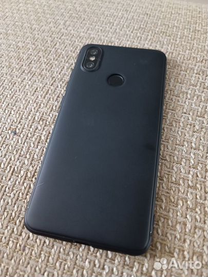 Xiaomi Mi A2 Android One, 4/64 ГБ