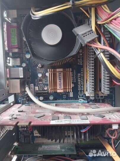 Материнская плата с процессором, памятью и видео