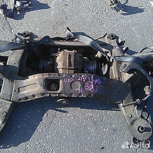 Подрамник toyota mark II GX81 1G-FE