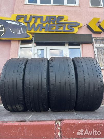 Pirelli P Zero 275/45 R21 и 315/40 R21
