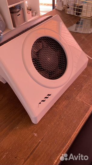 Пылесов вытяжка маникюрная