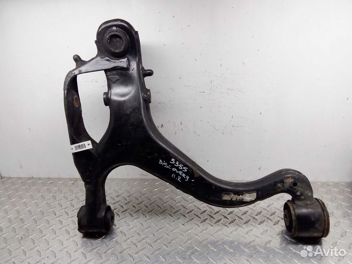 Рычаг передний правый нижний Land Rover Discovery