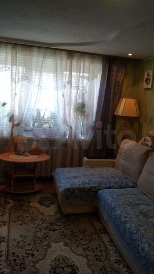 3-к. квартира, 54 м², 1/4 эт.