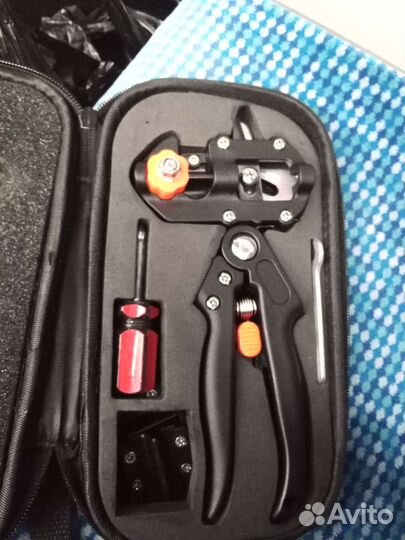 Секатор для растений прививочный