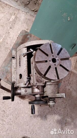 Поворотный стол