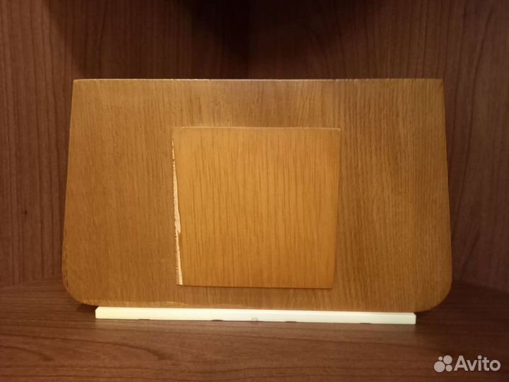 Часы настольные Янтарь Кварц ссср, Молния СССР