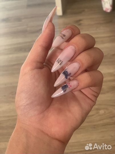 Наращивание ногтей