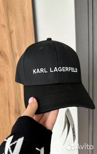 Karl lagerfeld кепка