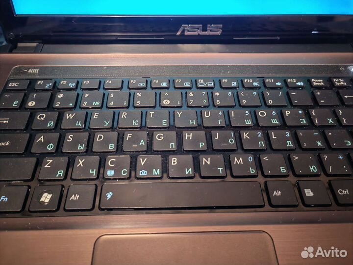 Ноутбук asus K43E