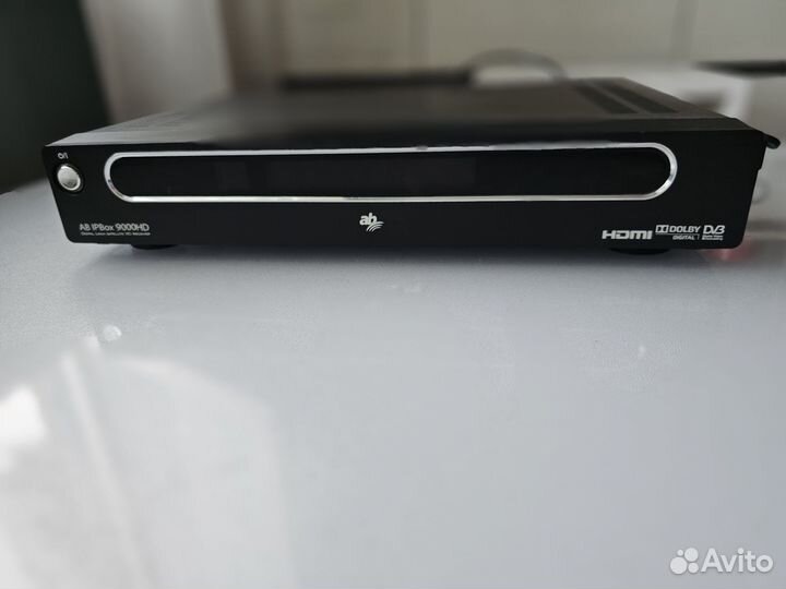 Спутниковый ресивер AB IPBox 9000 HD PVR