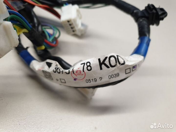 Проводка задней левой двери Suzuki Grand Vitara 20