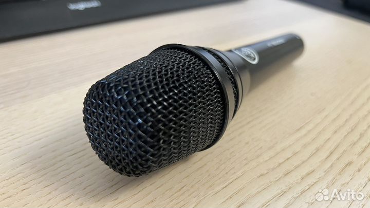 Студийный микрофон AKG P5S