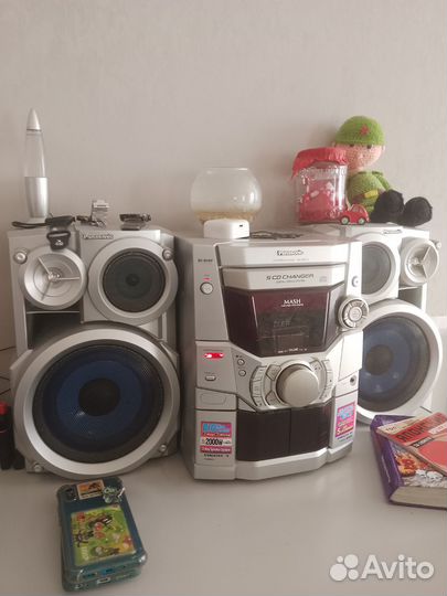 Музыкальный центр