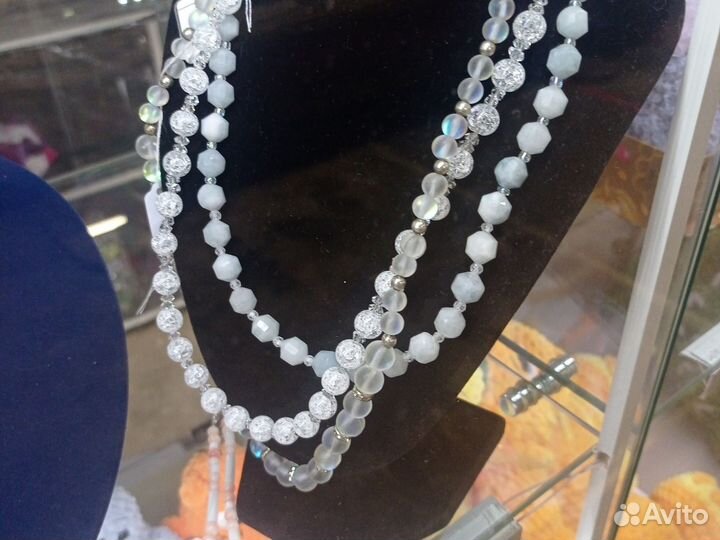 Бусы из натуральных камней