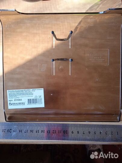 Подставка. Настольный календарь