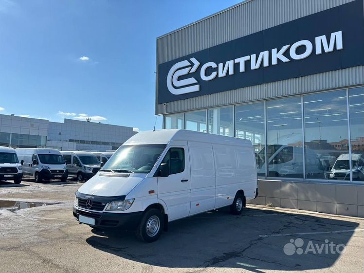 Фургон Mercedes Sprinter в наличии | продажа Mercedes Benz Sprinter в Москве