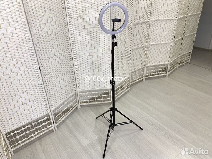 Кольцевая лампа