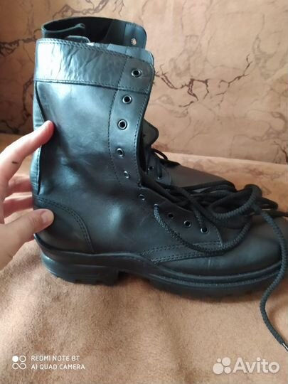 Продам берцы