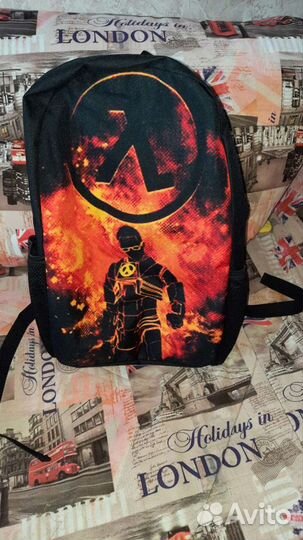 Рюкзак школьный