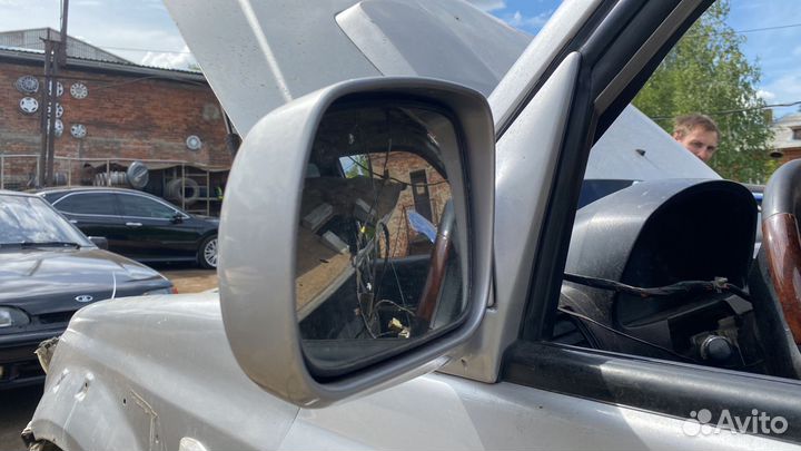 Зеркало Левое Hyundai Terracan