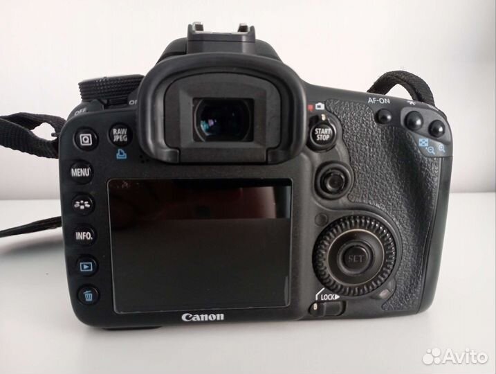 Canon EOS 7D Body + допы