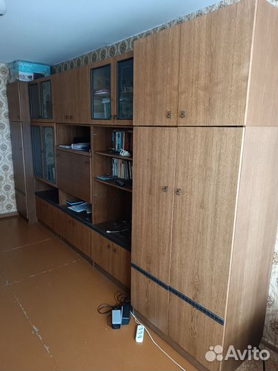 Стенка в гостиную