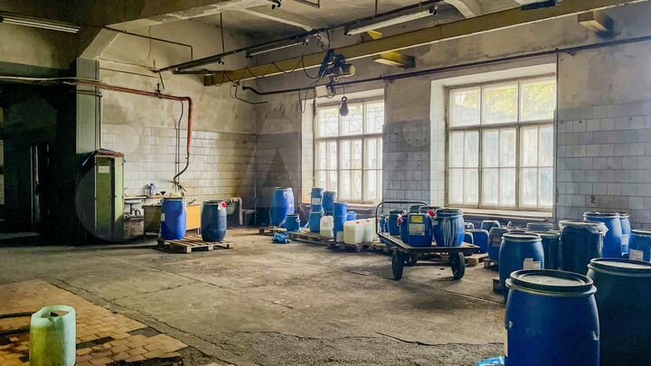 Аренда склада 700 кв.метров, 1 этаж