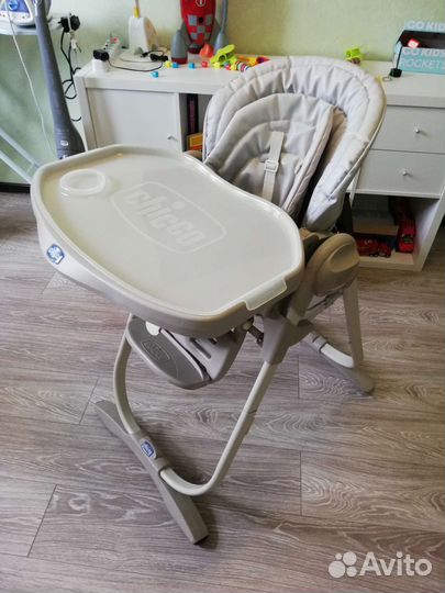 Стульчик для кормления Chicco Polly Magic