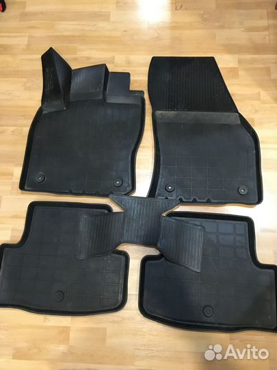 Автомобильные коврики Taos, Karoq, Jetta VS5