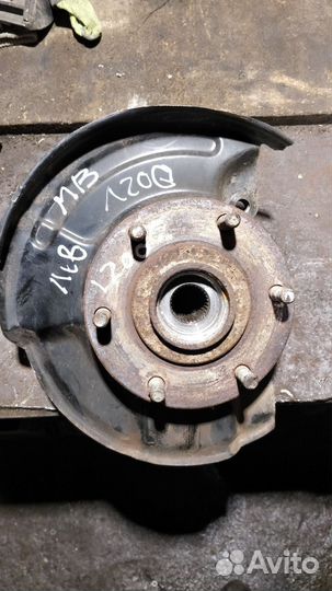 Поворотный кулак Mitsubishi L200 KB