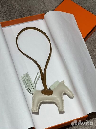 Шарм брелок Hermes