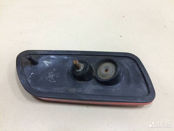 Светоотражатель в бампер задний правый LADA Kalina