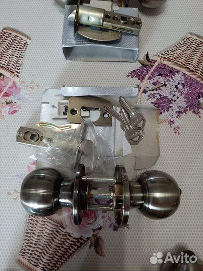 Ручки дверные межкомнатные