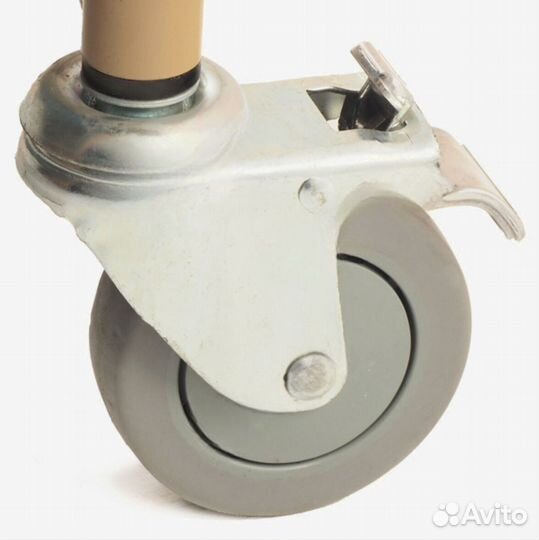 Медицинская кровать